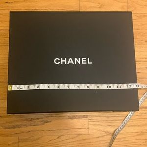 Chanel gift box